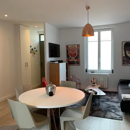Le 55 De - Maison - *